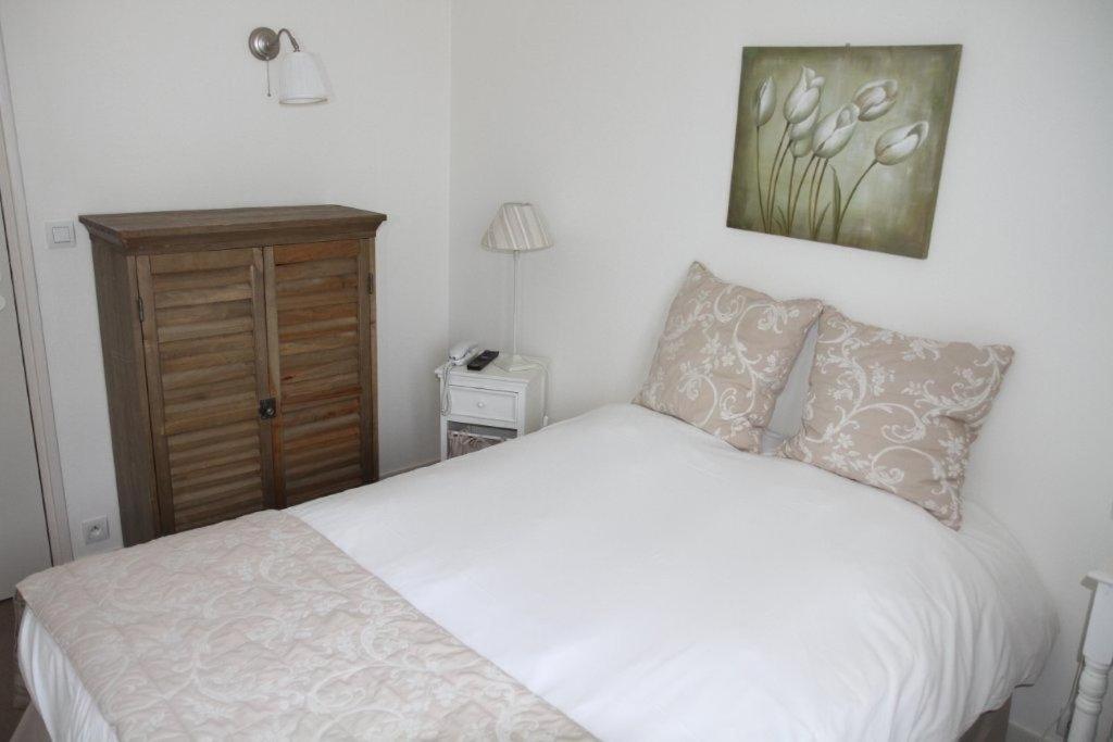 Le Suroit Hotel